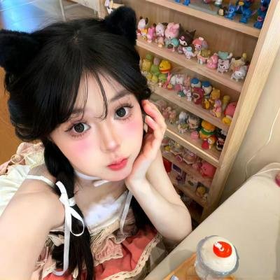 拥抱大白熊